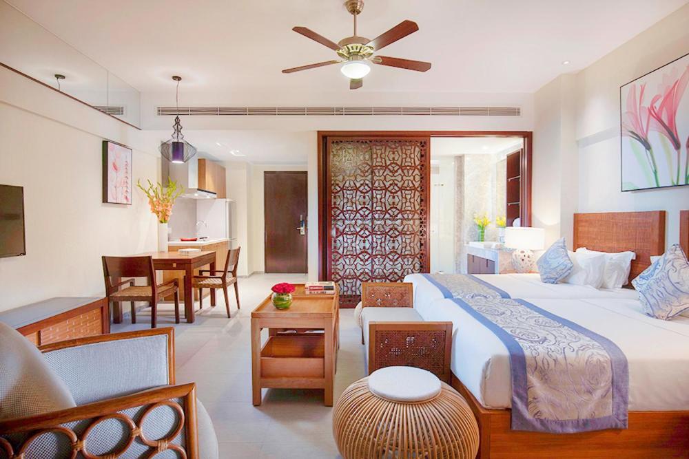 Aloha Oceanfront Suite Resort Линшуй Экстерьер фото