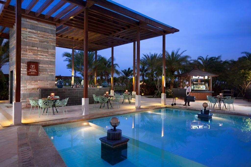 Aloha Oceanfront Suite Resort Линшуй Экстерьер фото