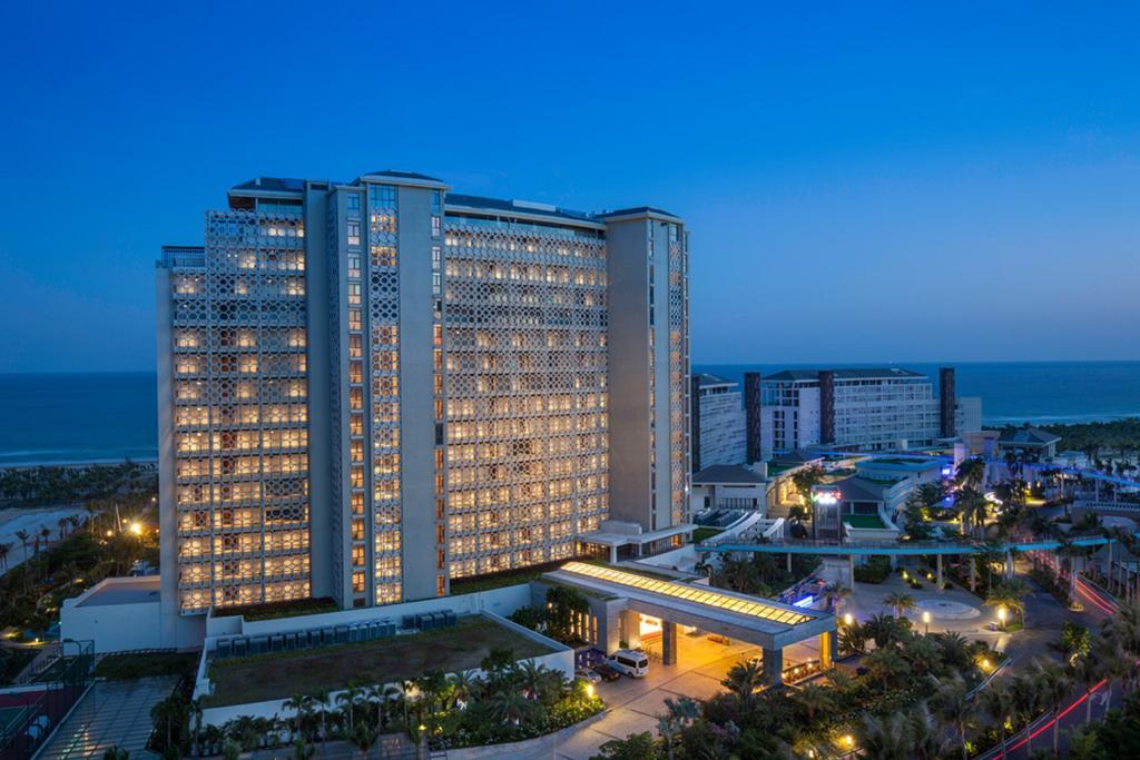 Aloha Oceanfront Suite Resort Линшуй Экстерьер фото