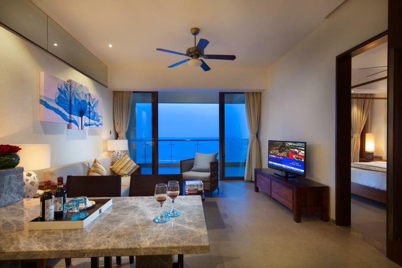 Aloha Oceanfront Suite Resort Линшуй Экстерьер фото